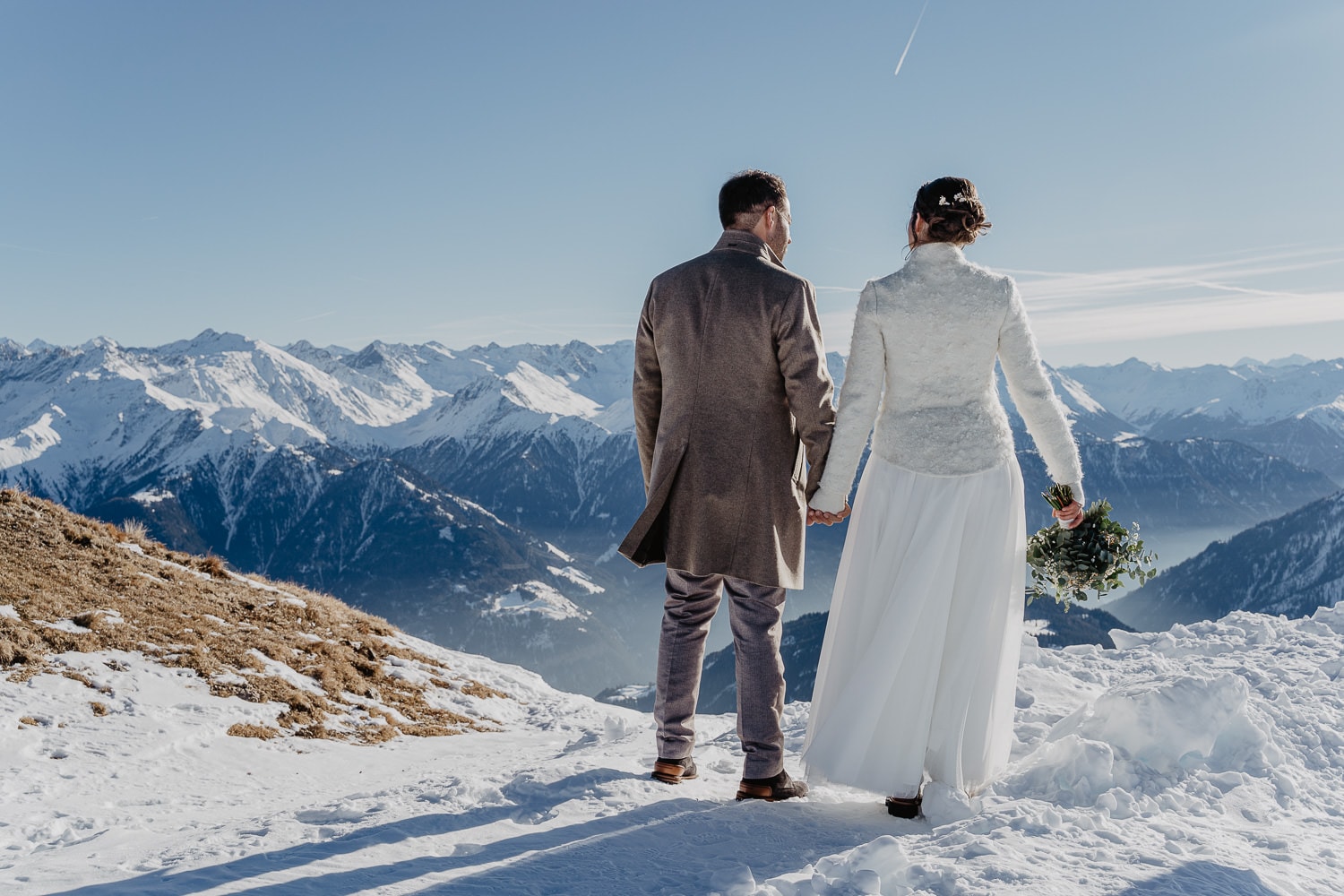 Hochzeitsfotograf Tirol Winterhochzeit Ski Elopement Serfaus Hochzeit Crystal Cube 33