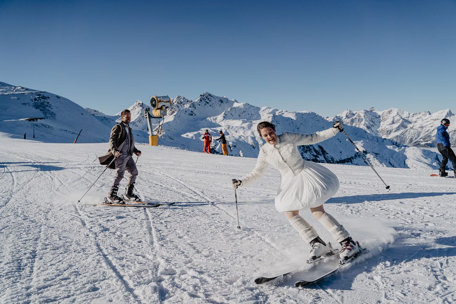 Hochzeitsfotograf Tirol Winterhochzeit Ski Elopement Serfaus Hochzeit Crystal Cube 42
